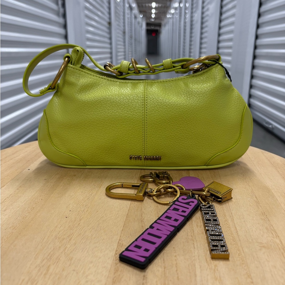 Steve Madden Vibrant Green Shoulder Bag